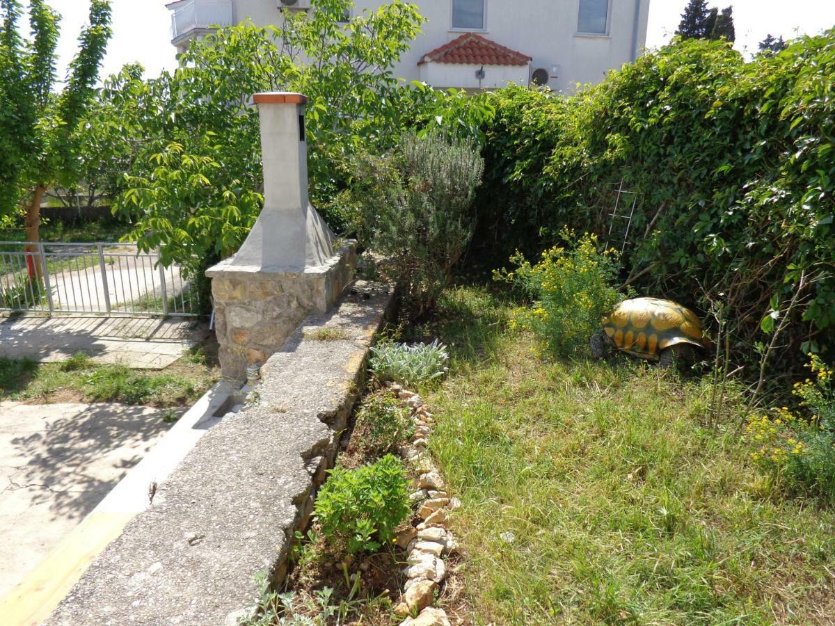 Lili Apartments, Sv Dunata 18 Kornić Esterno foto