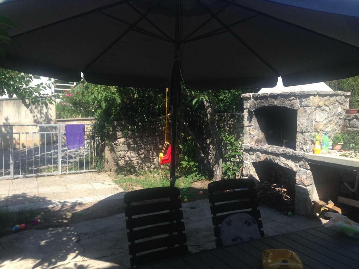 Lili Apartments, Sv Dunata 18 Kornić Esterno foto