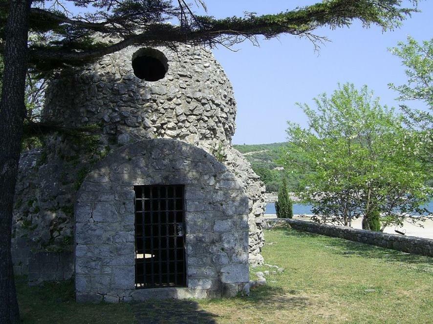 Lili Apartments, Sv Dunata 18 Kornić Esterno foto
