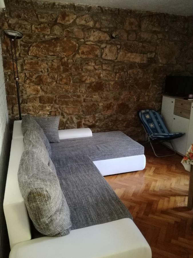 Lili Apartments, Sv Dunata 18 Kornić Esterno foto